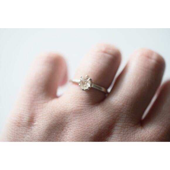 alternative raw diamond engagement ring raw crystal size 4 5 6 7 8 8 9 10 11 12 - Picture 2 of 3